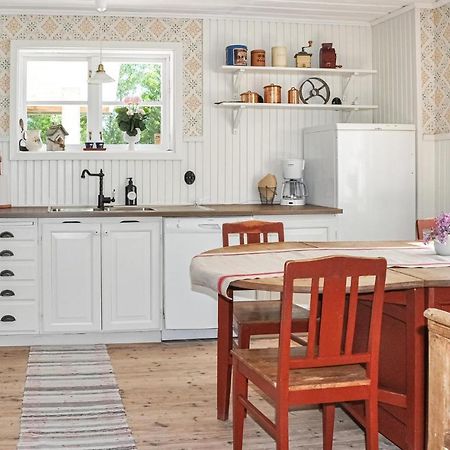 Cozy Home In Lesjoefors With Kitchen Lesjofors Luaran gambar