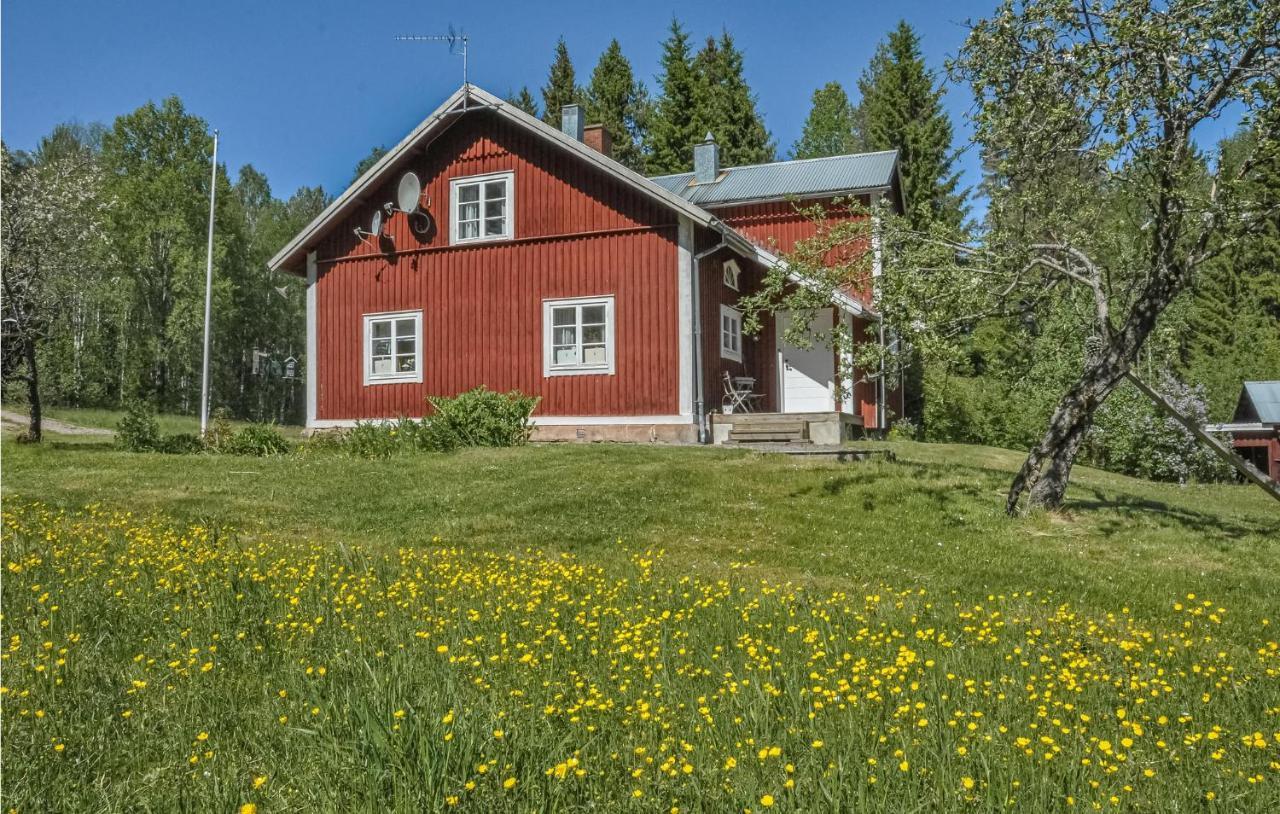 Cozy Home In Lesjoefors With Kitchen Lesjofors Luaran gambar